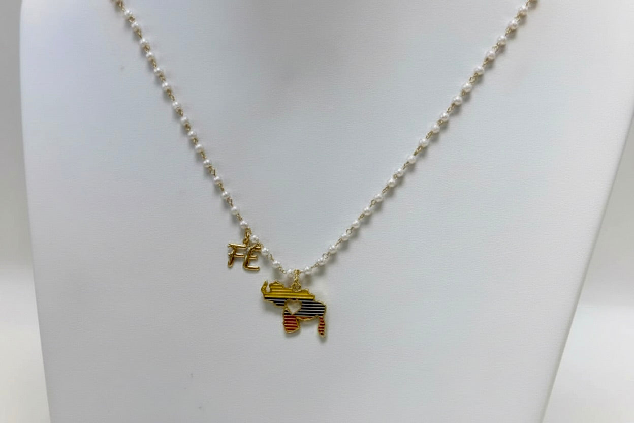 VZLA necklace Perlas Fe